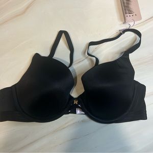 SavageXFenty black T-shirt bra size 34B